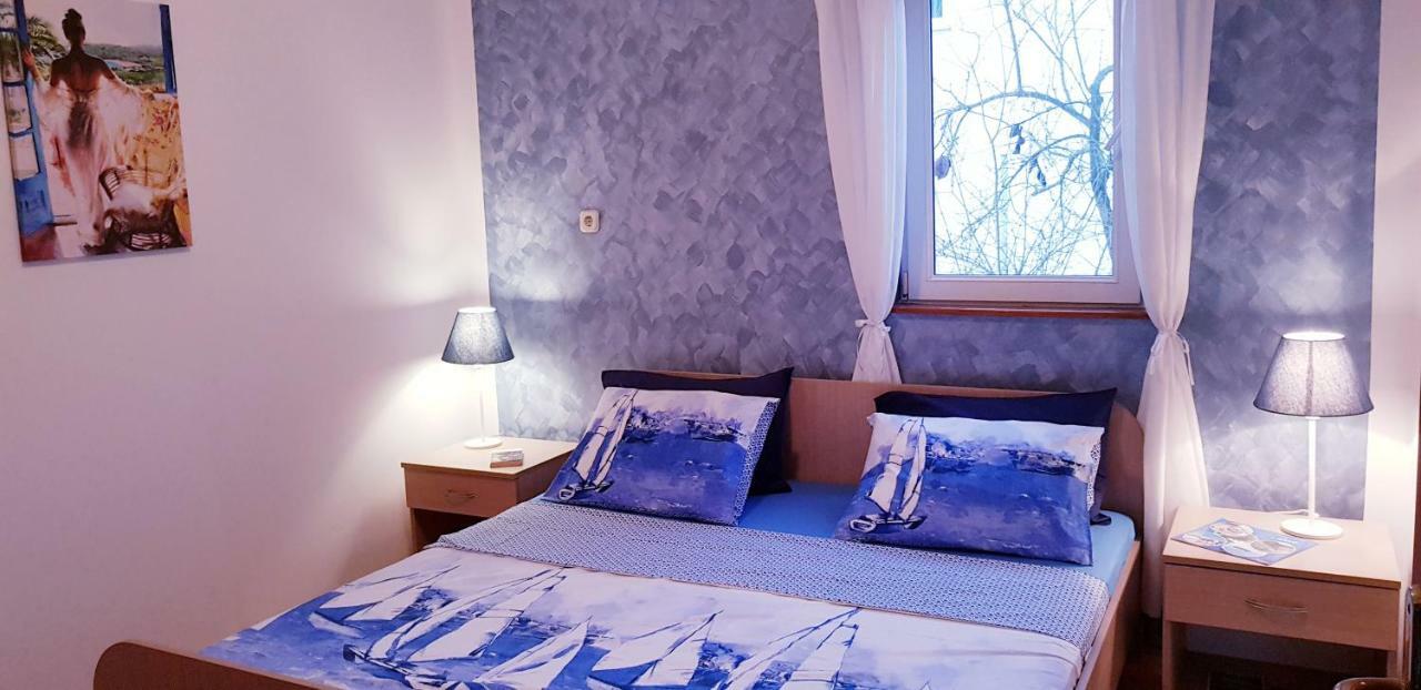 Apartments Marita Ston Luaran gambar