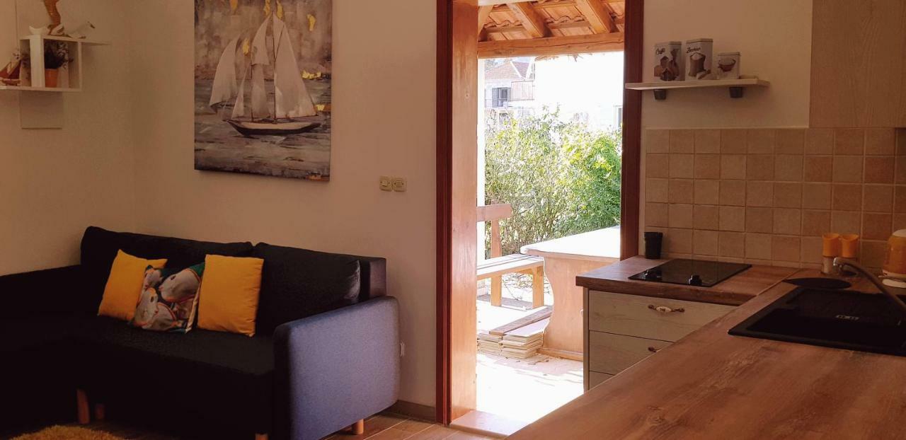 Apartments Marita Ston Luaran gambar